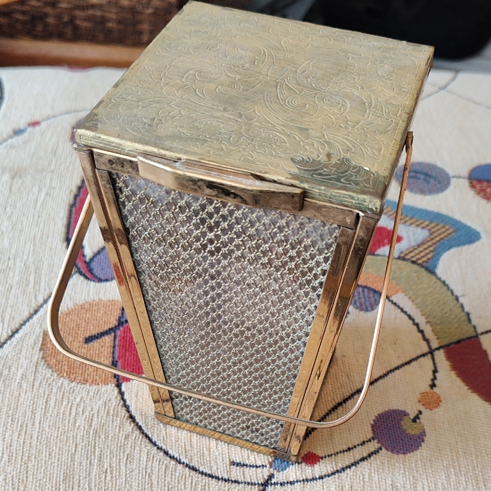 Vintage Majestic Brass and Mesh Box Purse